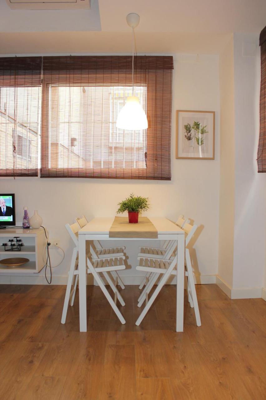 Apartamentos Clavero Málaga Exterior foto